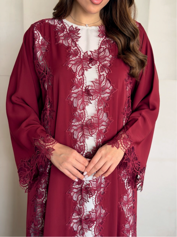 LACE & HAND CRAFT ABAYA