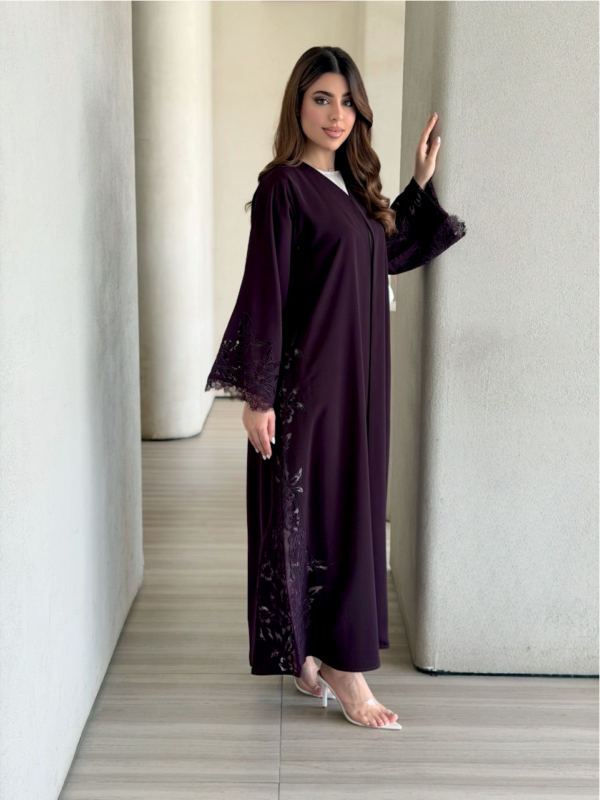 ASER & HAND CRAFT ABAYA