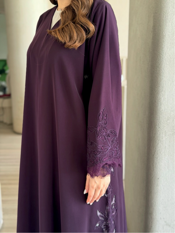 ASER & HAND CRAFT ABAYA