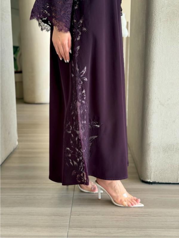 ASER & HAND CRAFT ABAYA