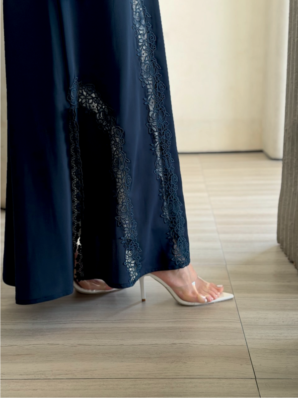 LACE & HAND CRAFT ABAYA